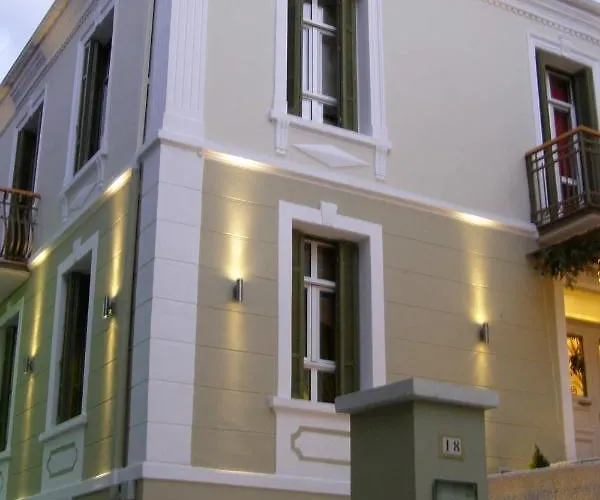 Pensjonat In A Neoclassical House - Ladybug 3*